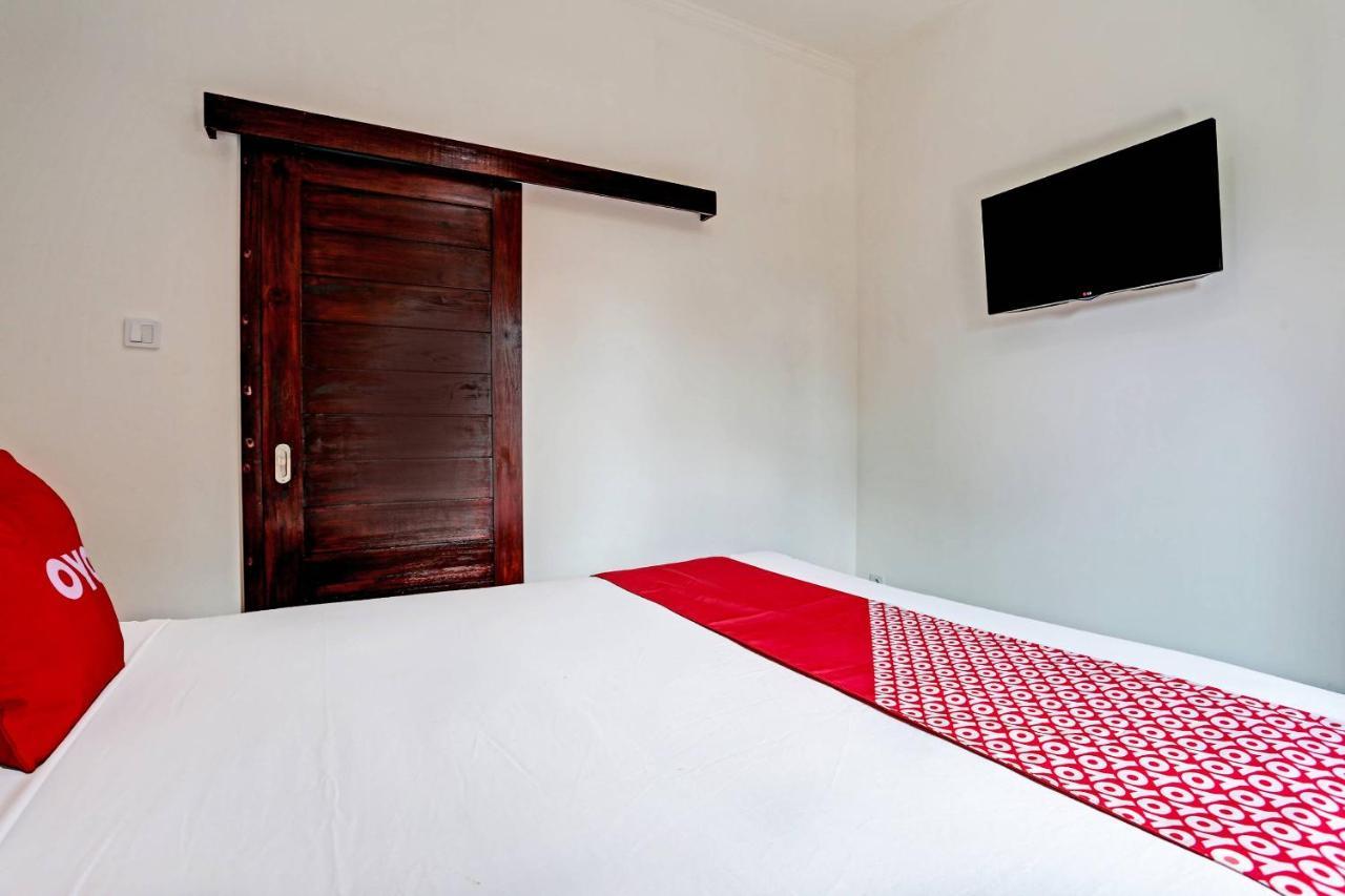 Oyo 91080 Kubu D&D Guesthouse Seminyak  Exterior photo