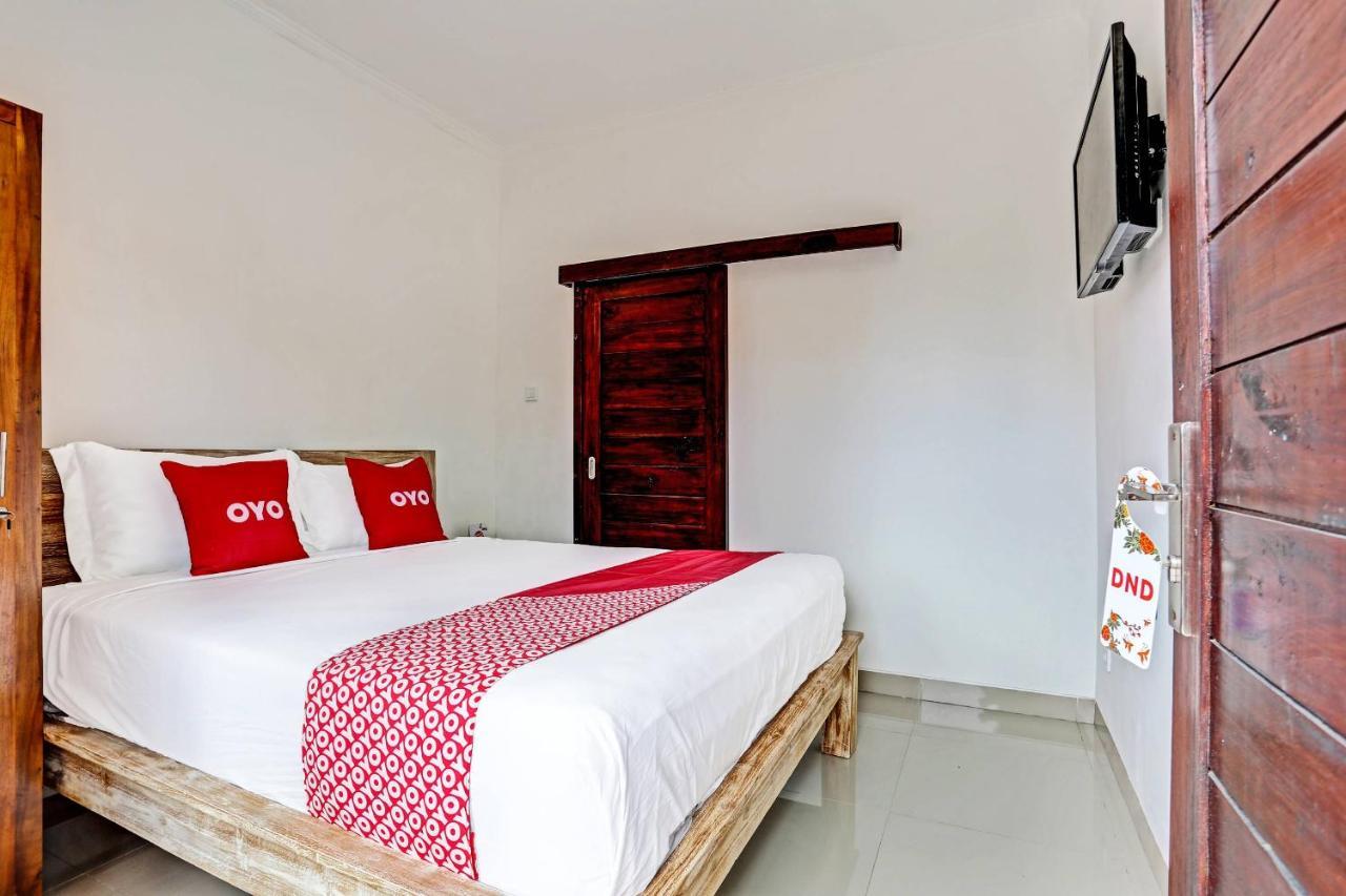 Oyo 91080 Kubu D&D Guesthouse Seminyak  Exterior photo